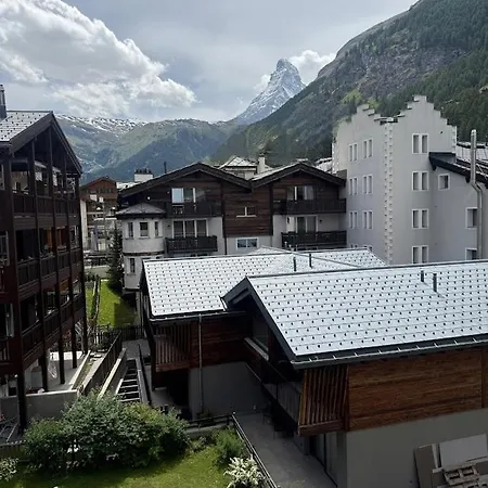 شقة Haus Granit With Matterhorn View زيرمات